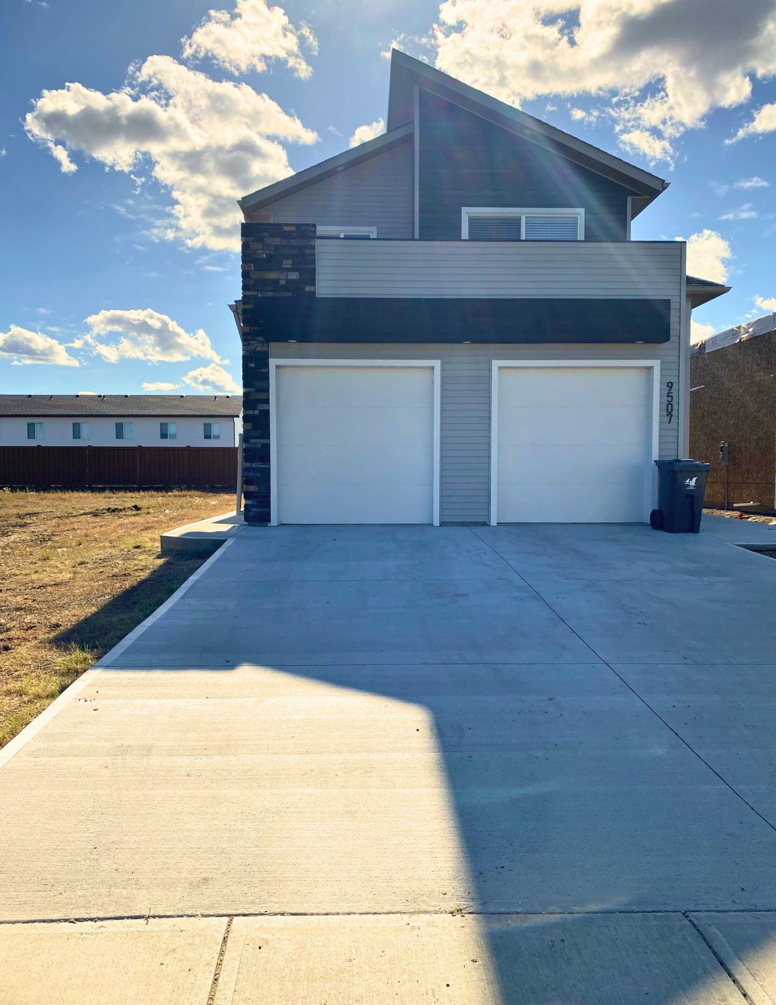 9507 114 Avenue - A