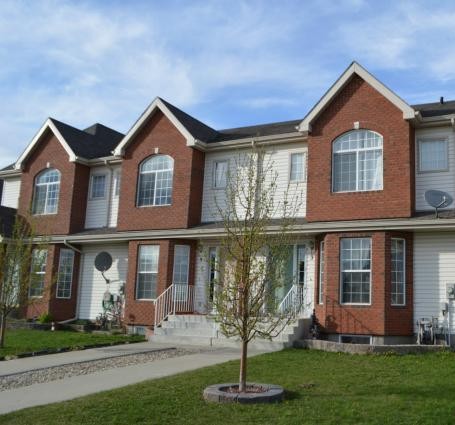 3 Pinnacle Boulevard