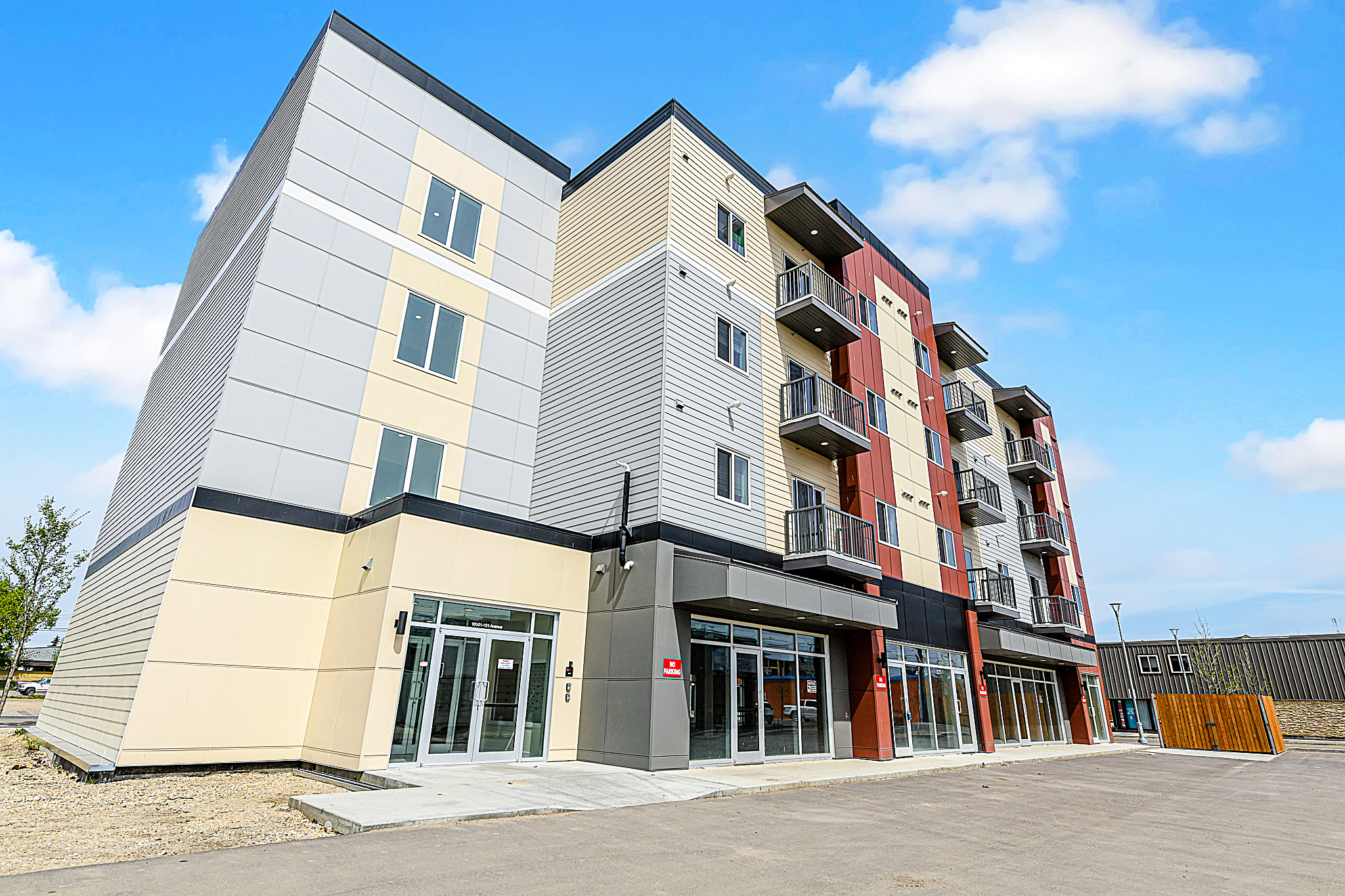 10101 101 Avenue - 401