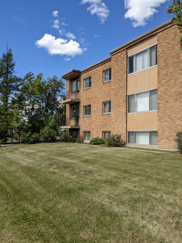 9926 105 Avenue - 303