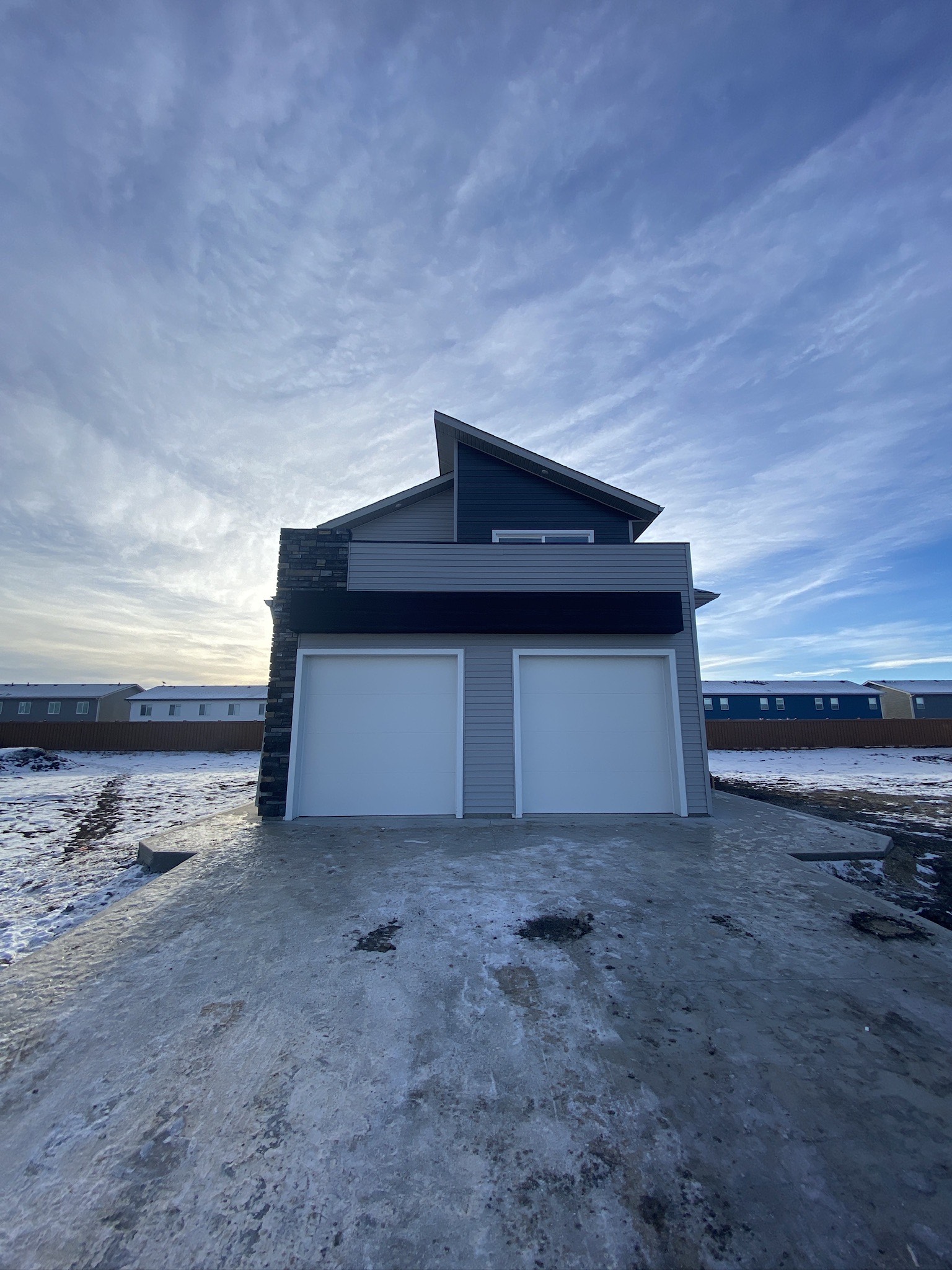 9507 114 Avenue - A